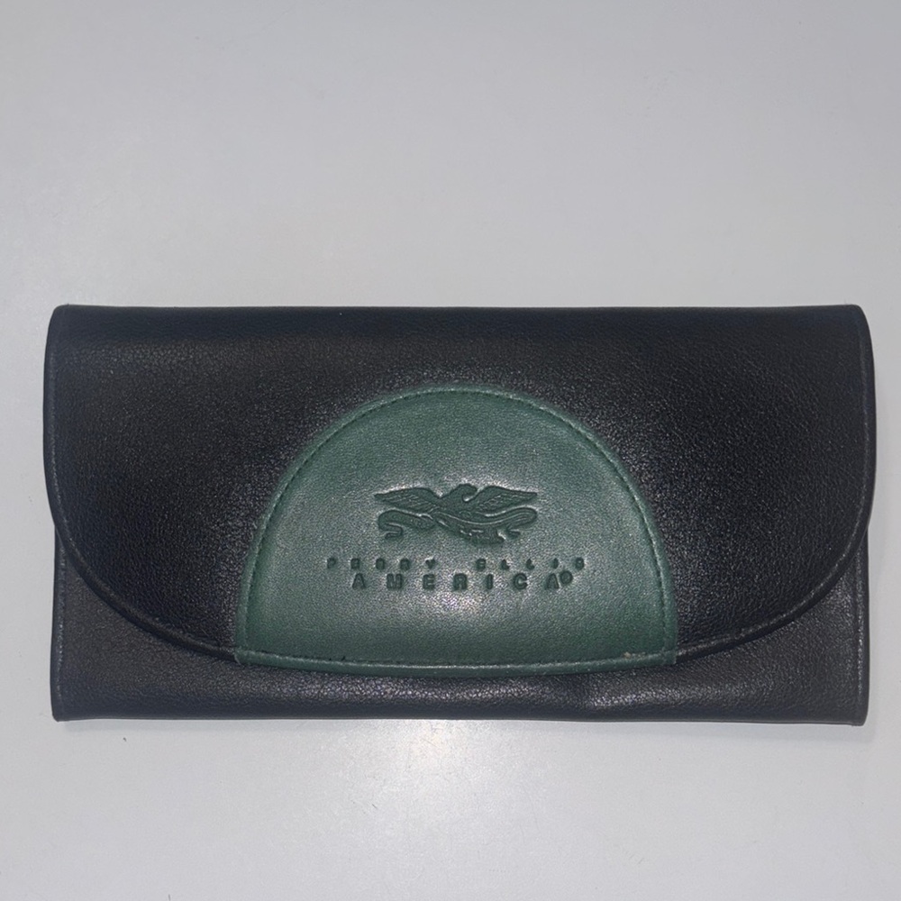 Chic Black Wallet with Green Detail Perry Ellis America